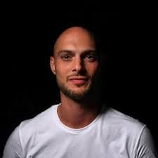 Emmanuel Campi, fisioterapeuta y creador de Fisiologics
